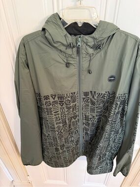 O'Neill Gray Windbreaker Jacket with Black Graphic Trim